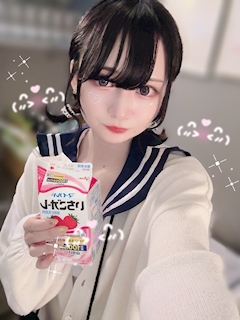 プロフィール写真3・みかり🍒|『ゼロ×距離カフェ』 本町アイドル化プロジェクト -H.i.P.-・ホンマチアイドルカプロジェクト - 本町のコンカフェ