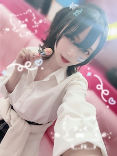 プロフィール写真2・みかり🍒|『ゼロ×距離カフェ』 本町アイドル化プロジェクト -H.i.P.-・ホンマチアイドルカプロジェクト - 本町のコンカフェ