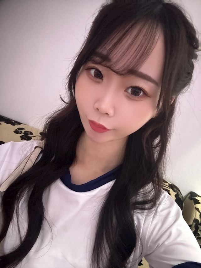 プロフィール写真11・猫乃 あみ｜