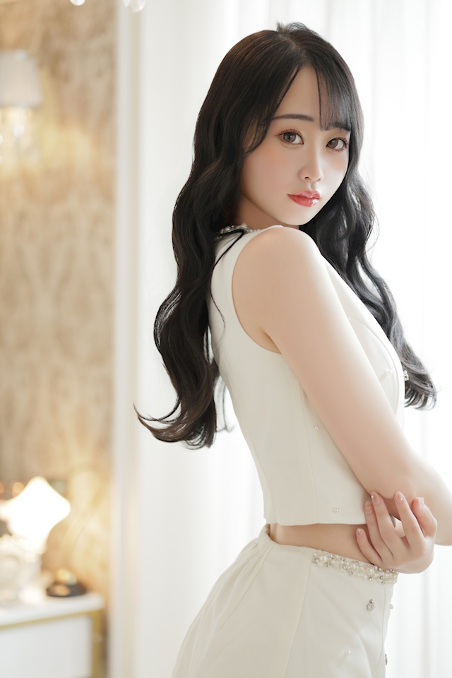 プロフィール写真4・猫乃 あみ｜