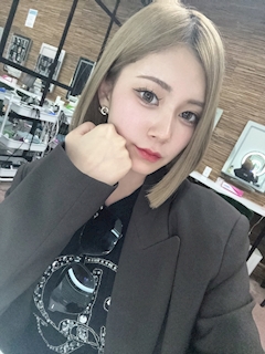 華咲 りま「髪の毛切ったよー🌟」