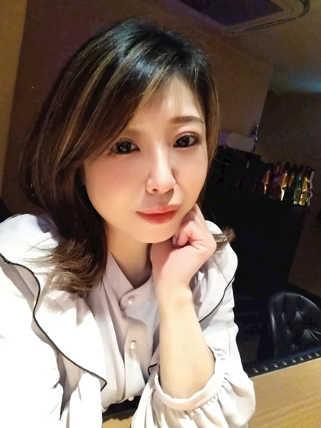 プロフィール写真6・りおな  ❤︎EDGE 三宮❤︎｜
