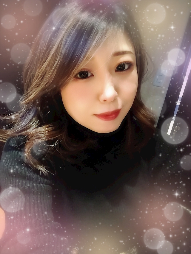 プロフィール写真3・りおな  ❤︎EDGE 三宮❤︎｜
