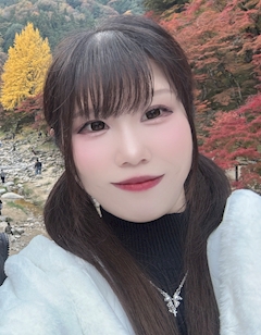 プロフィール写真2・しおん｜mrs.J 豊田・ミセスジェイ トヨタ - 豊田の熟女パブ/熟女キャバクラ