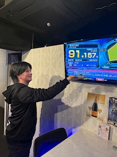 店長「お誕生日おめでとう🥂」
