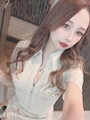女の子