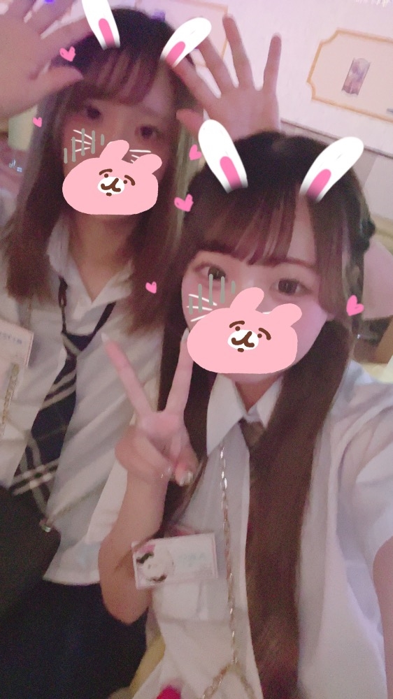 キャスト同士で撮影した仲良し写真