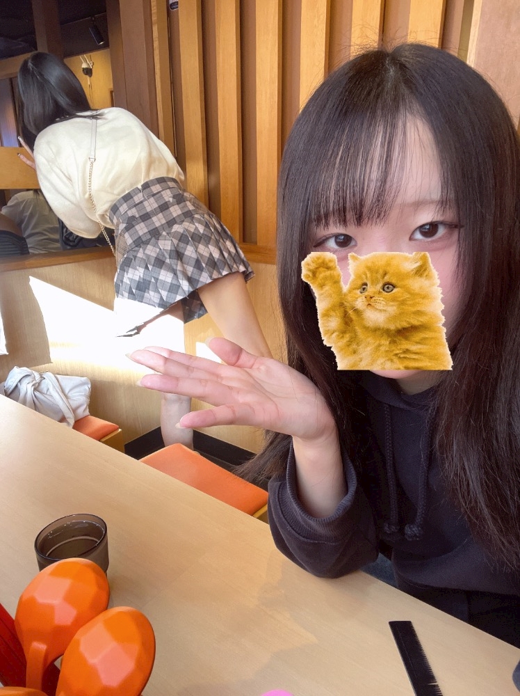 キャスト同士で撮影した仲良し写真