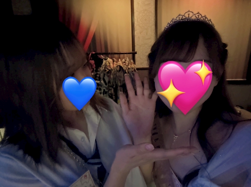 キャスト同士で撮影した仲良し写真