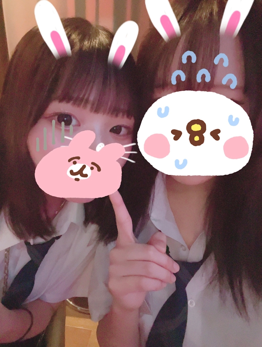 キャスト同士で撮影した仲良し写真