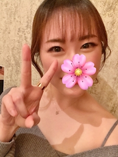 プロフィール写真1・由莉🌸|KUROMON・クロモン - 湯島のパブ/スナック
