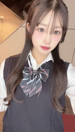 プロフィール写真3・のの🐭🏫3BS｜3年B組 宗右衛門校 - ミナミのガールズバー