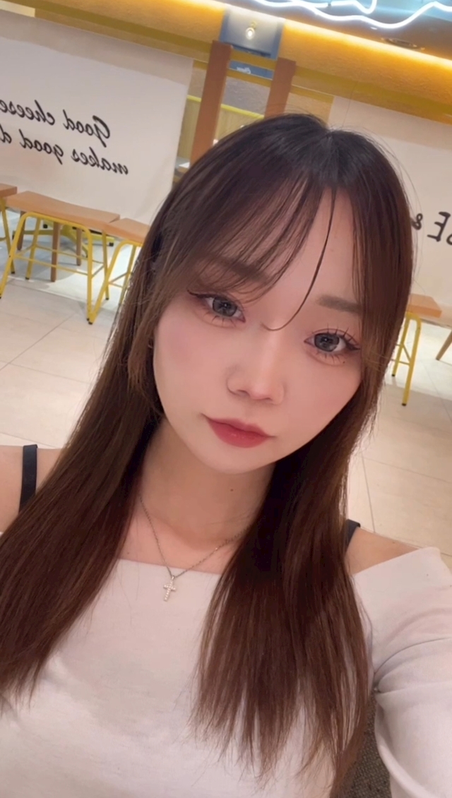 プロフィール写真7・ここ｜錦 キャバクラ・ヴィルシーナ