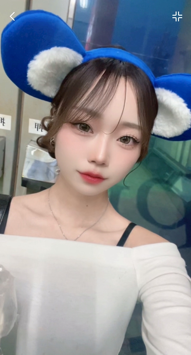 プロフィール写真3・ここ｜錦 キャバクラ・ヴィルシーナ