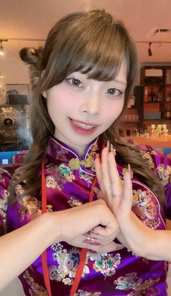 プロフィール写真3・るな【西新宿シナリオ】｜