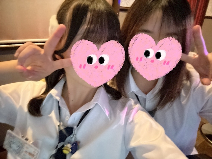 キャスト同士で撮影した仲良し写真