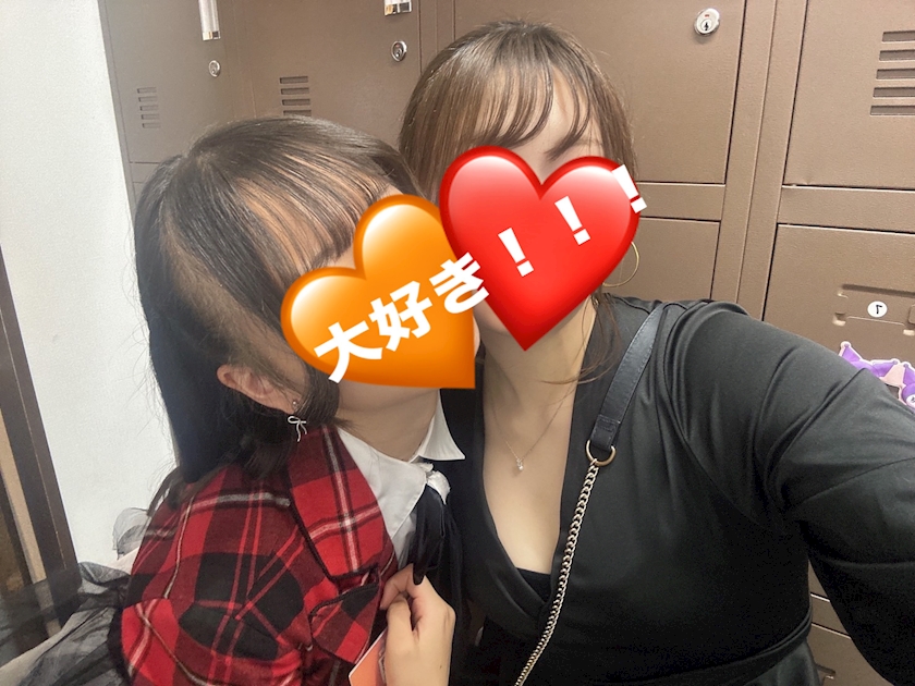 キャスト同士で撮影した仲良し写真