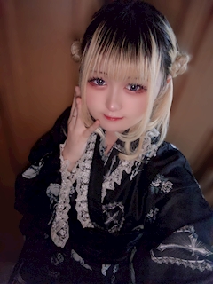 プロフィール写真2・きら✨(かりん)|cafe & bar はちみつ - 新宿のガールズバー