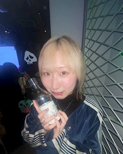 プロフィール写真2・う る 𖦹‧̮𖦹｜BAR RUFTER・ラフテル - 神楽坂のガールズバー