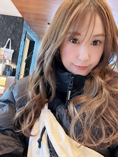 プロフィール写真11・🐋🩵あさみ🩵🐋｜mrs.J 四日市・ミセスジェイ ヨッカイチ - 三重 四日市の熟女パブ/熟女キャバクラ
