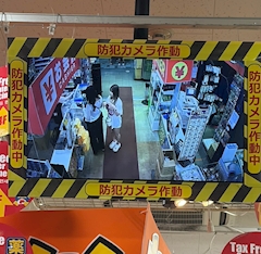 🧸なな🧸「かわいい背後霊( ᜊ°-° )ᜊ」