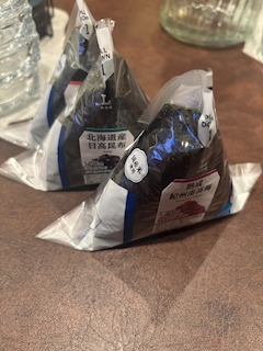 河野かれん