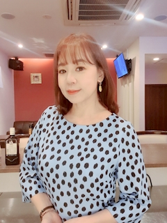 プロフィール写真18・由佳子オーナーママ 🐉志安 Shi an 🦚｜志安Shian・シアン - 北新地のスナック