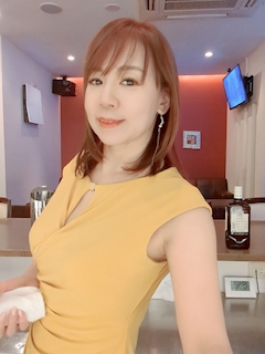 プロフィール写真16・由佳子オーナーママ 🐉志安 Shi an 🦚｜志安Shian・シアン - 北新地のスナック