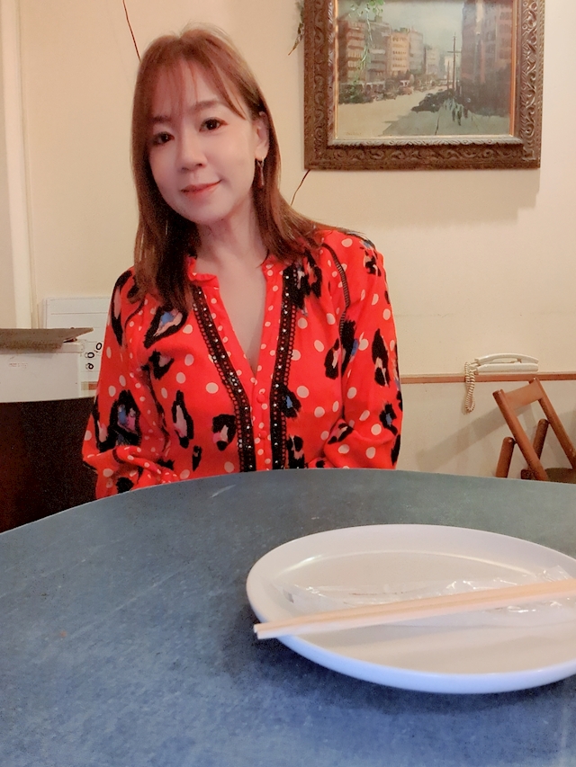 オーナーママ 由佳子 志安 Shi an