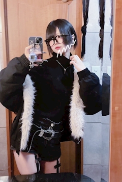 くろち「しゅ！」