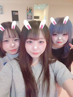 やに「土曜日しゅ❤️‍🔥」