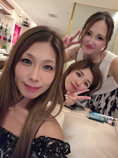 藤田　菜那「こんばんは🌙」