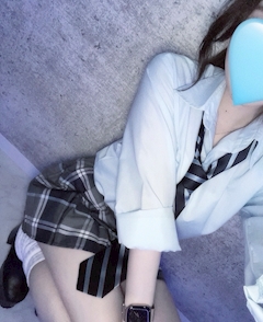 プロフィール写真2・すみれ♡uno｜uno bar lounge・ウノ - 神田北口のガールズバー