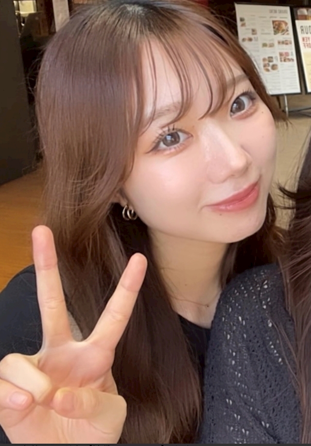 プロフィール写真2・せな【池袋　vivid cafe】｜