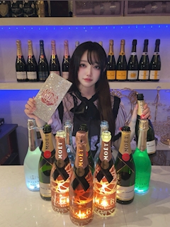 プロフィール写真5・渚かをる🌸ROEN町田|BAR ROEN・ロエン - 町田のコンカフェ
