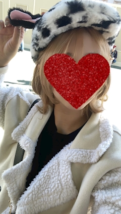 プロフィール写真6・かのん|Girls Bar nuts・ナッツ - 南林間のガールズバー