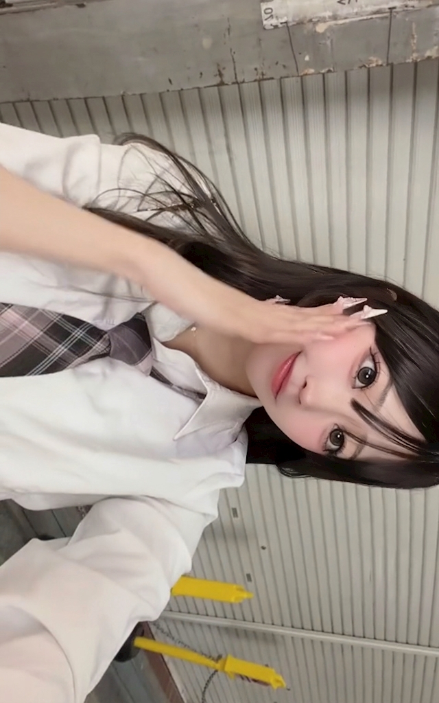 のん 『ゼロ×距離カフェ』 本町アイドル化プロジェクト -H.i.P.-