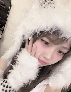 プロフィール写真3・れい【atB 成田】｜GIRLS MUSIC BAR  “ at B ”・アットビー - 成田のガールズバー
