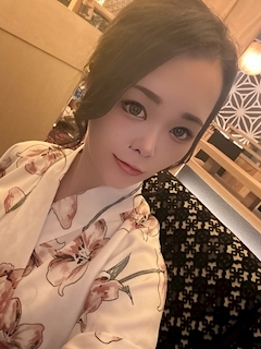 プロフィール写真2・緒方ゆみ｜一二三・ヒフミ - 鹿児島県・天文館のキャバクラ