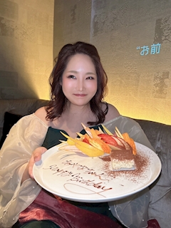 プロフィール写真2・結城 あやな｜La Luce・ラルーチェ - 名古屋 錦のクラブ/ラウンジ