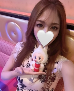 プロフィール写真10・🖤⚜️神崎 れみ⚜️🖤｜mrs.J 小牧・ミセスジェイ コマキ - 小牧の熟女パブ/熟女キャバクラ