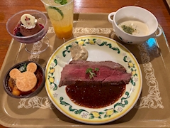 あき【PRETTY】「12.15.🎄」