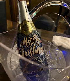 あき【PRETTY】「02.20.🎊」