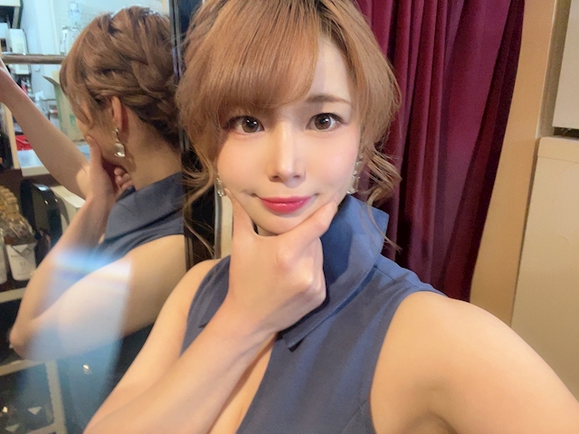 プロフィール写真8・ゆみ˙˚ 𓆩 ✞ 𓆪 ˚˙｜ミナミ キャバクラ・シュシュールアネックス