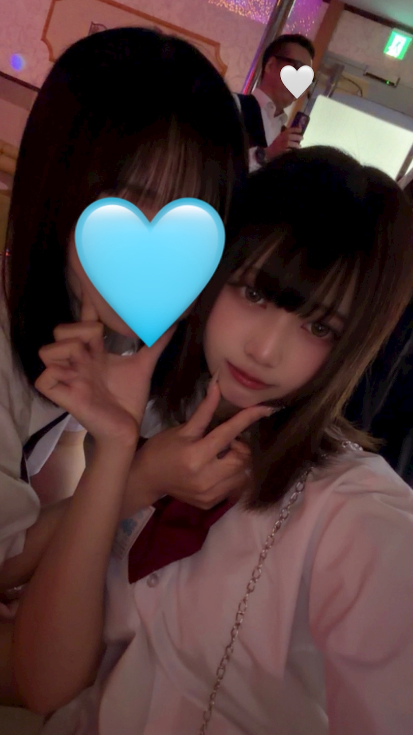 キャスト同士で撮影した仲良し写真