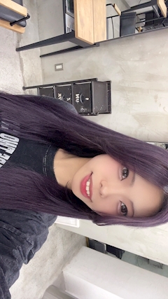 プロフィール写真5・しいな｜La tour・ラトゥール - 吉祥寺駅北口のガールズバー