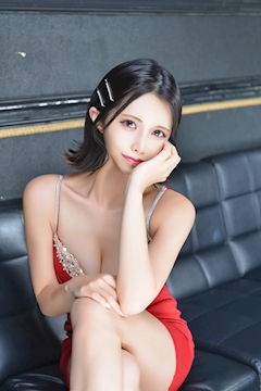 プロフィール写真3・ひなの｜CLUB NEW YORK・ニューヨーク - 三重 松阪のキャバクラ