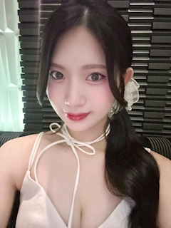 プロフィール写真2・みお【昼】｜EMPRESS MINAMI・エンプレス・ミナミ - 宗右衛門町のキャバクラ