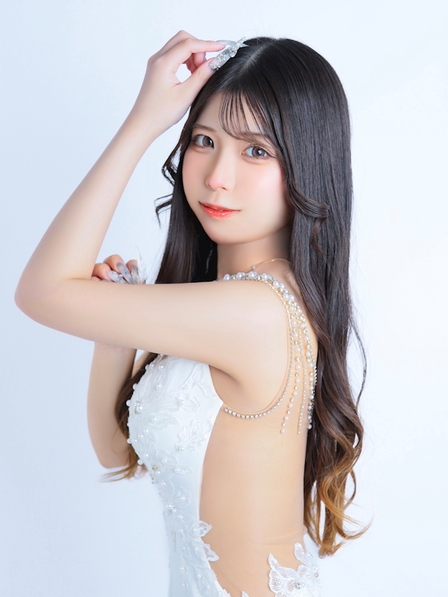 瀬々奈 つゆ