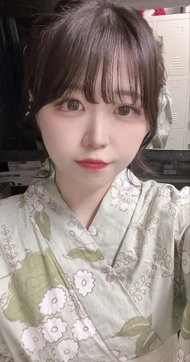 プロフィール写真3・もな【高円寺ならここ】｜